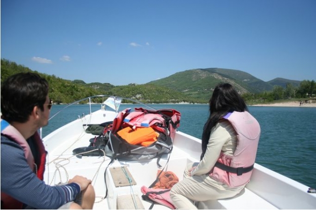 By boat on the lake 